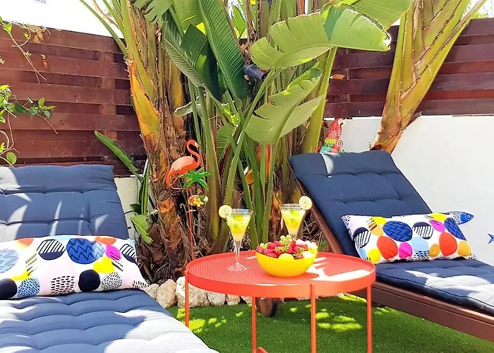 Palm Paradise * 아이아 나파