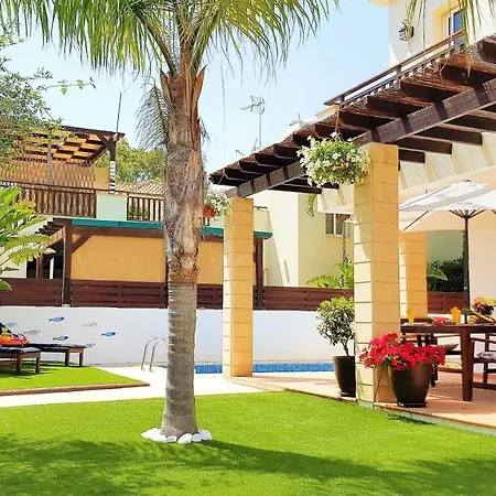 Villa Palm Paradise *