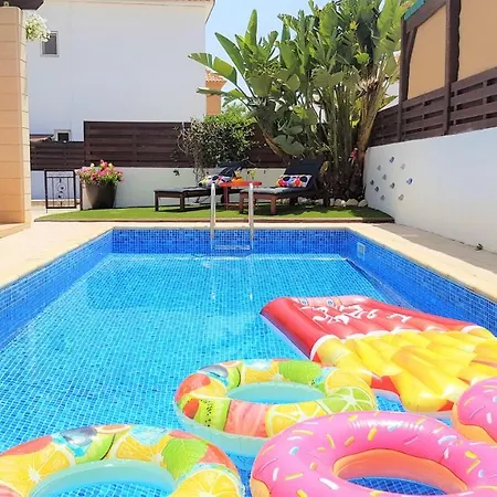 Palm Paradise Villa Aya Napa