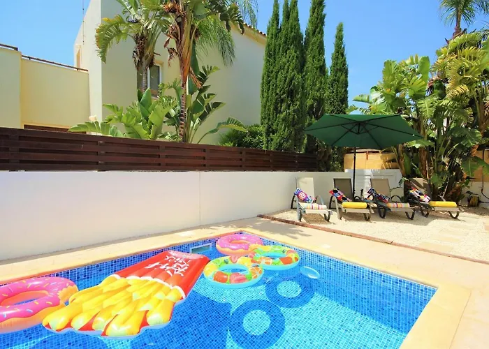 Palm Paradise * Ayia Napa